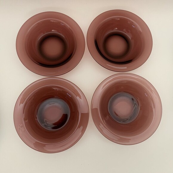 Unbranded Purple or Brown Glass Fruit Sauce Bowls 6 1/4" Lot of 4 - Picture 1 of 5